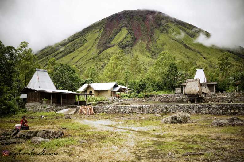 Gunung Inerie Ngada Bajawa