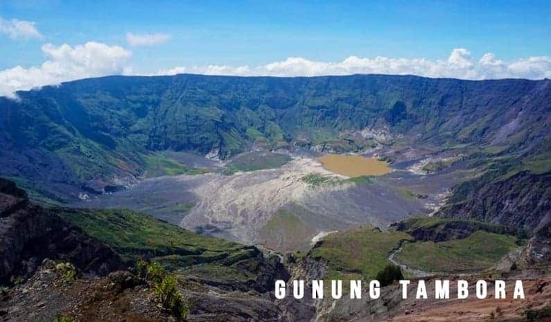Gunung-Tambora-Sumbawa