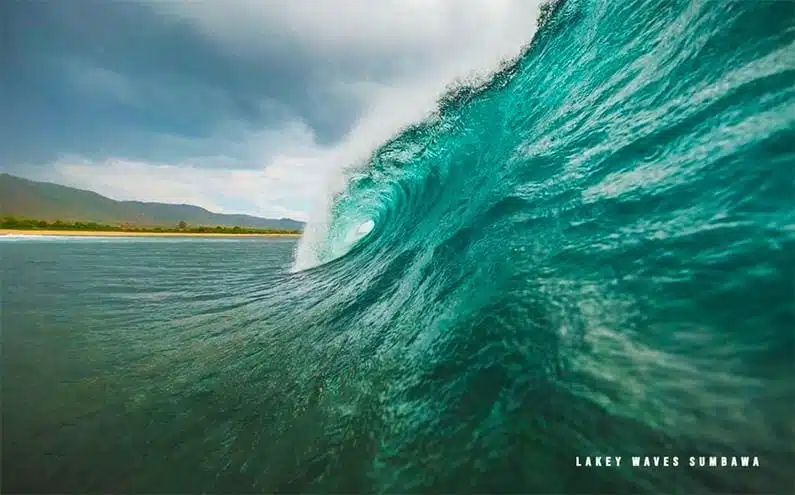 Lakey-waves-Sumbawa