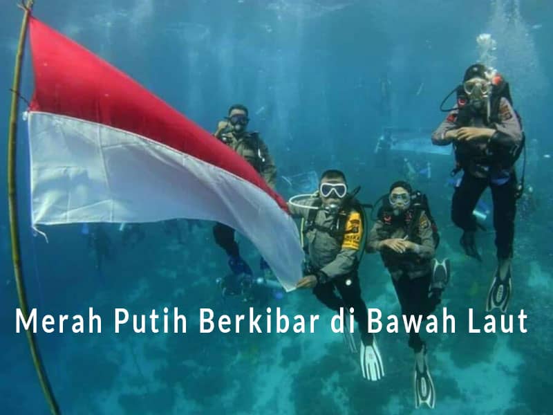 Merah Putih Berkibar di Bawah Laut Labuan Bajo