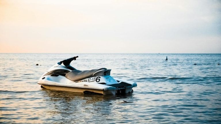 Permainan Jet Ski Tanjung Benoa Yuk Menikmati Serunya 2025