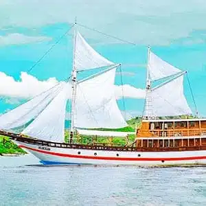 Phinisi Maipa Deapati