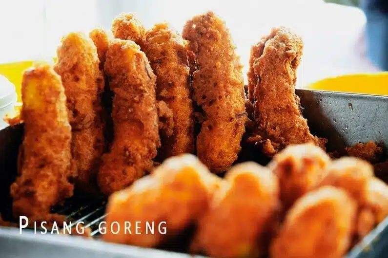Pisang goreng Camilan Asal Indonesia