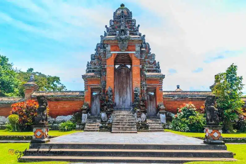 Pura Taman Ayun