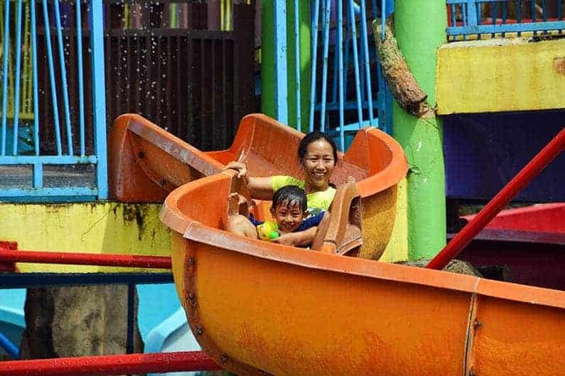 Bermain Air di Waterbom Bali