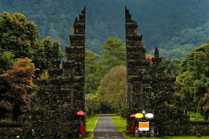 bali handara gate