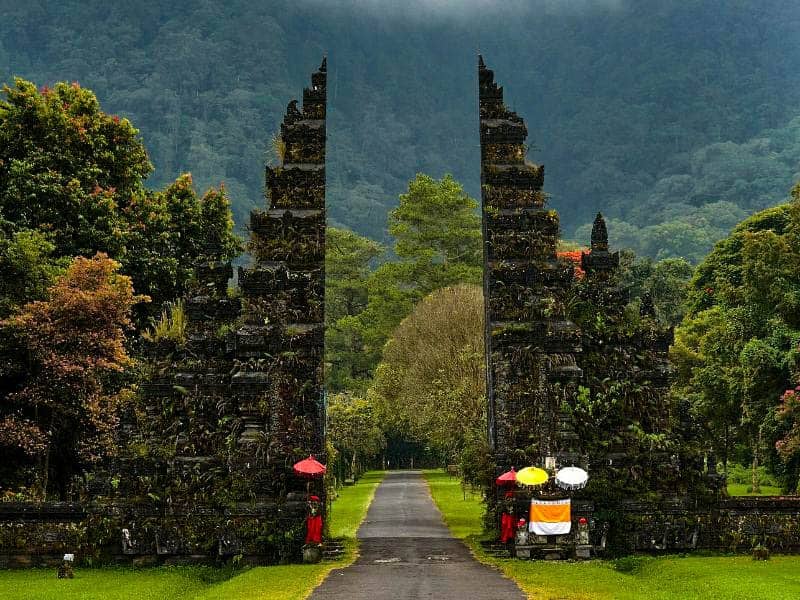 bali handara gate