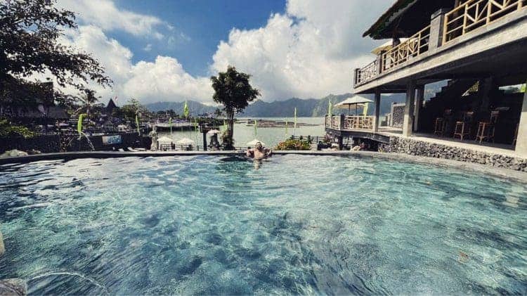 batur natural hot spring