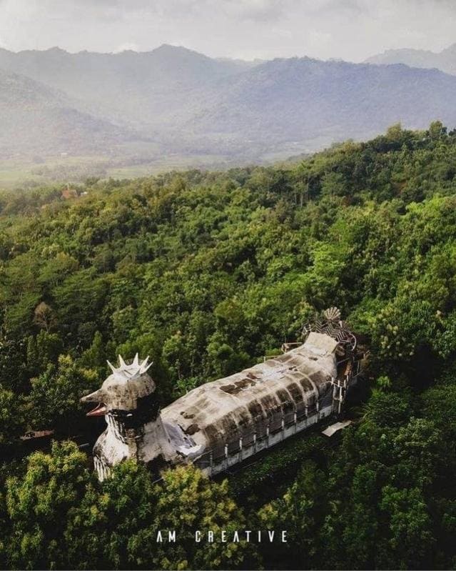 Magelang chicken church tour