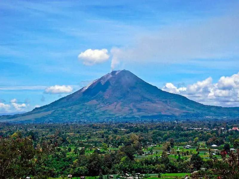 gunung sibayak