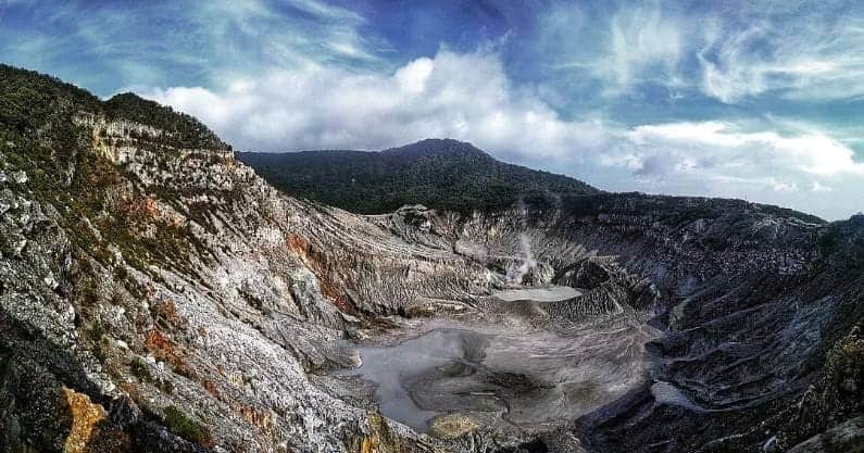 gunung tangkuban perahu