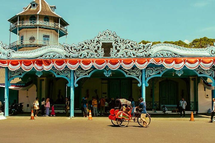 keraton tanah jawa