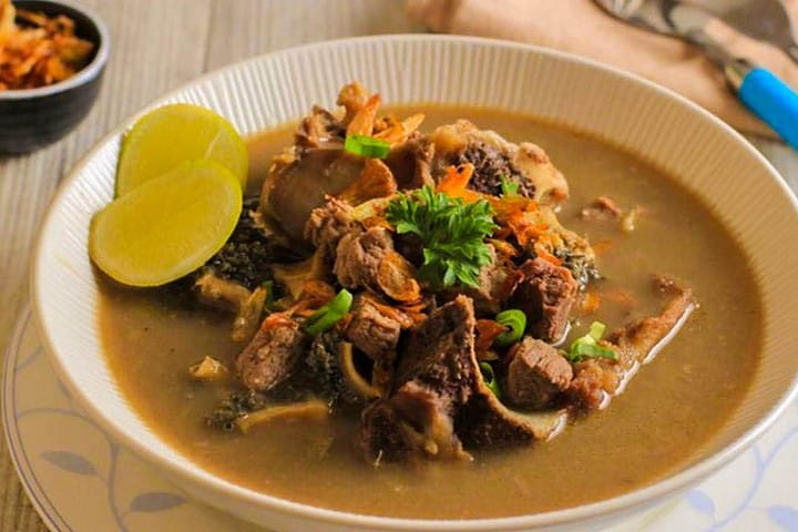 kuliner legendaris makassar