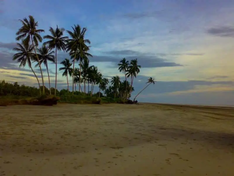 pantai lampu satu merauke