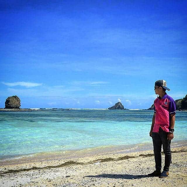 pantai seger kuta lombok