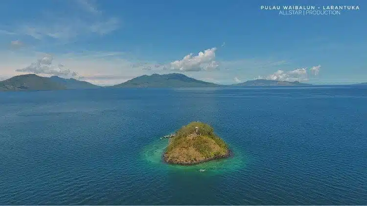 pulau waibalun