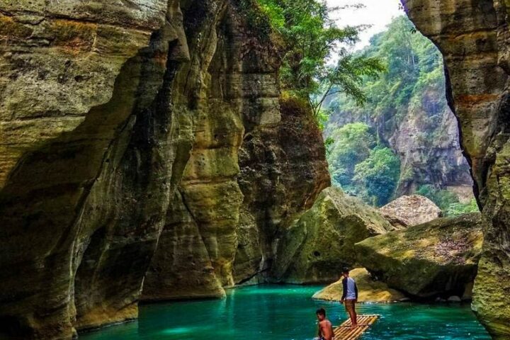 sungai green canyon cikahuripan