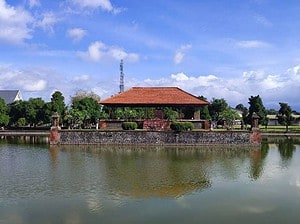 taman mayura lombok